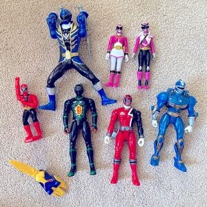 Huge Power Rangers Action Figure Lot!! - 2000s vintage